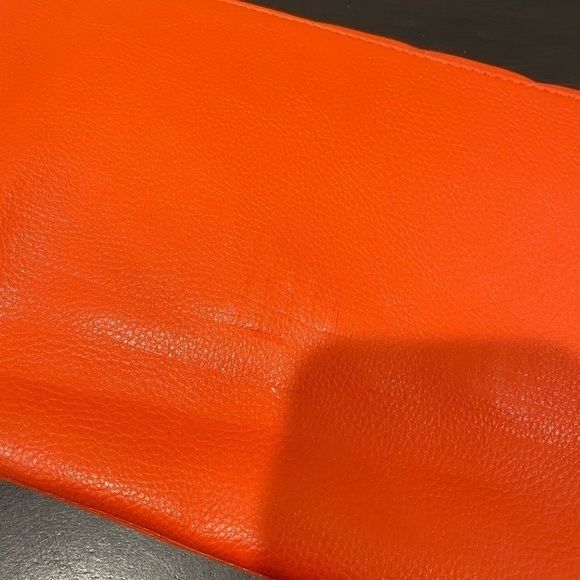 Orange Chain Strap Crossbody Bag - Picture 4 of 6